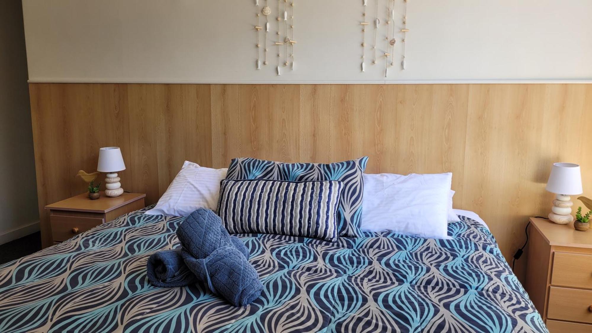 Bamboo Motor Inn Лейкс-Ентранс Екстер'єр фото